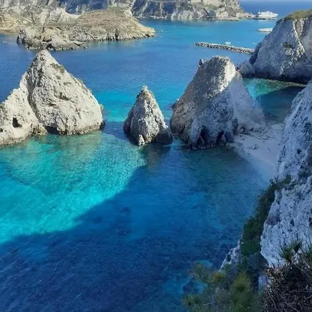 Relais Al Faro Affittacamere