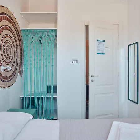 Guest house Relais Al Faro 3*